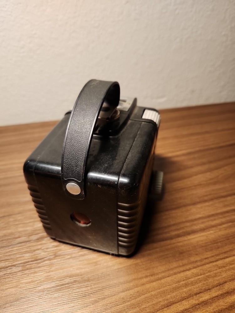 Vintage Kodak Brownie Hawkeye Flash Camera Model Camera
