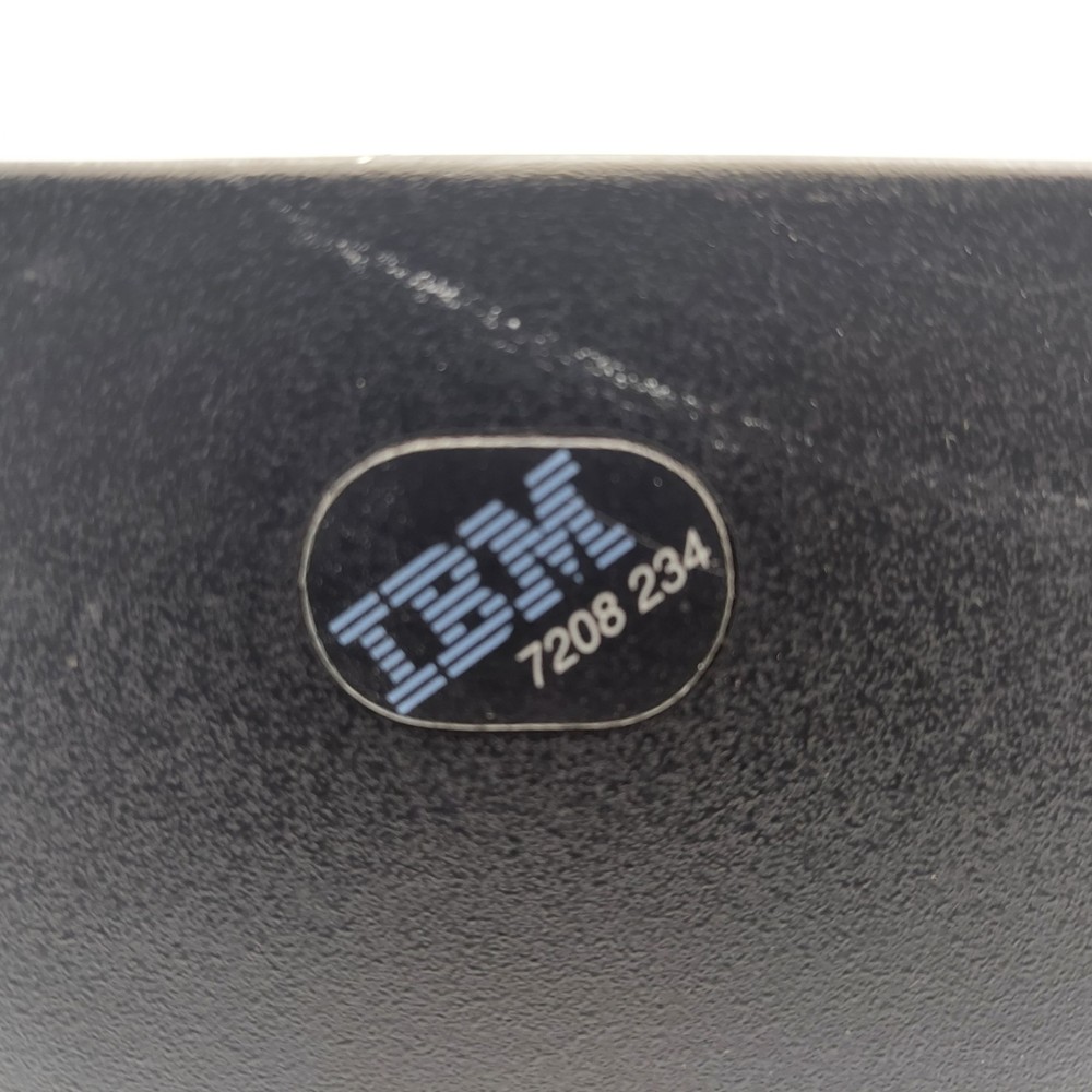 IBM 7208-234 TAPE DRIVE