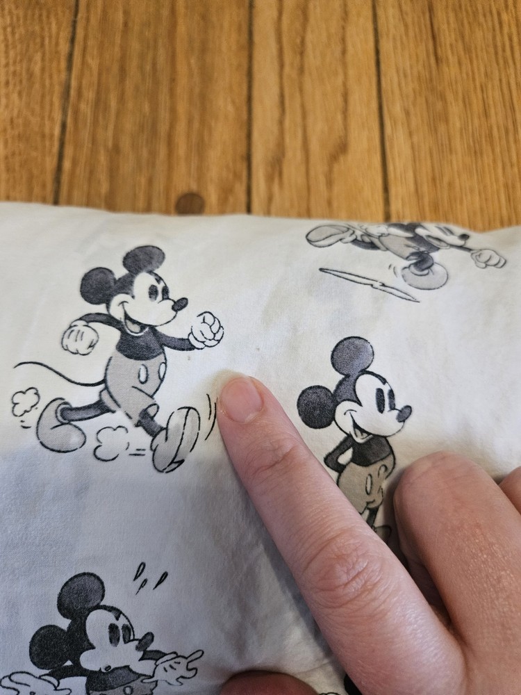 Pottery Barn Kids Mickey Mouse Crib Sheet