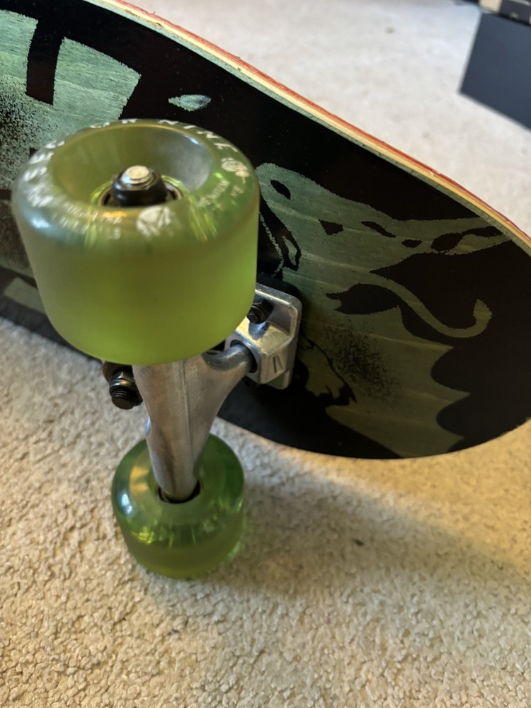 Custom Full Skateboard - Tensor Trucks - Soft Wheel - Very Good Condition