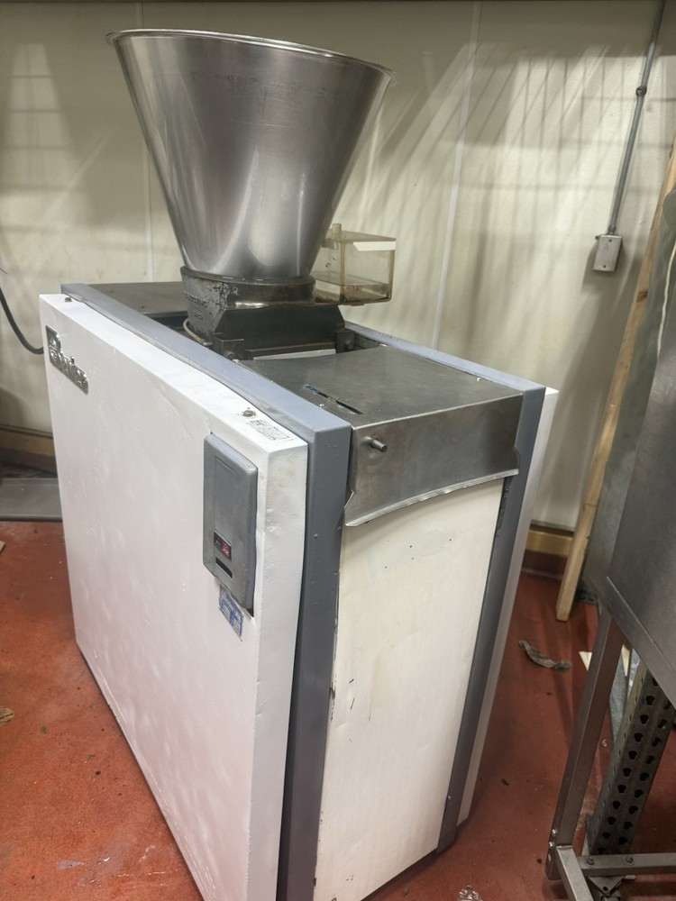 Benier Dough Divider