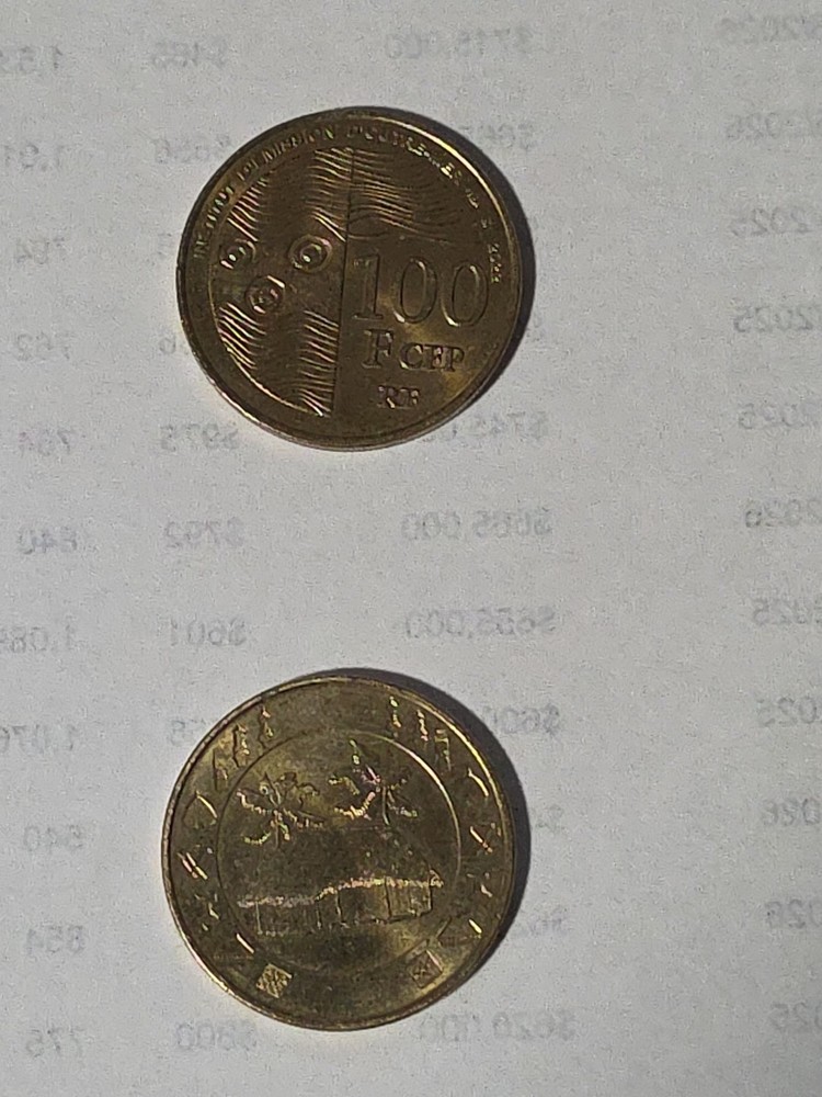 French South  pacific 100 Francs