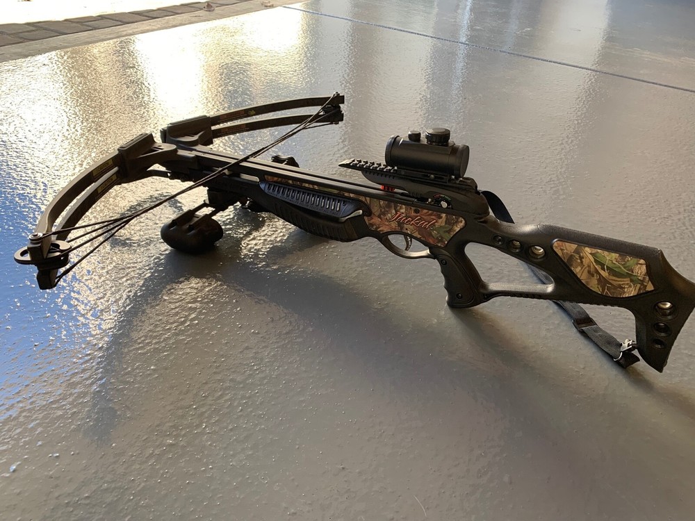 Barnett Jackal Crossbow
