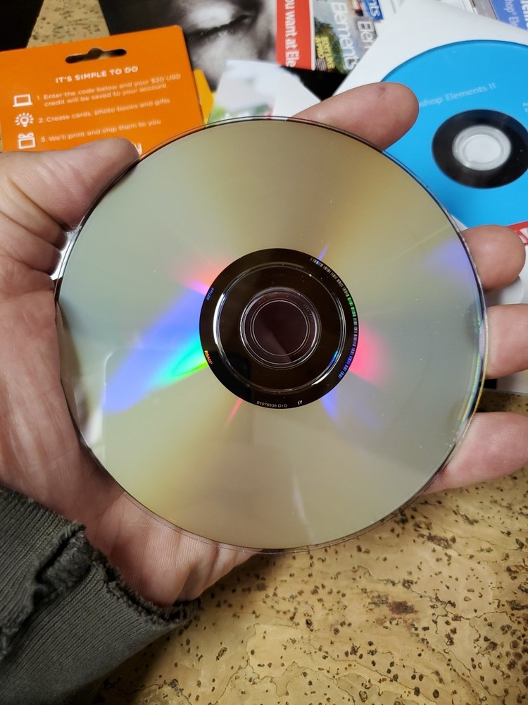 OPEN BOX Photoshop Elements 11 Mac + Windows w/Serial