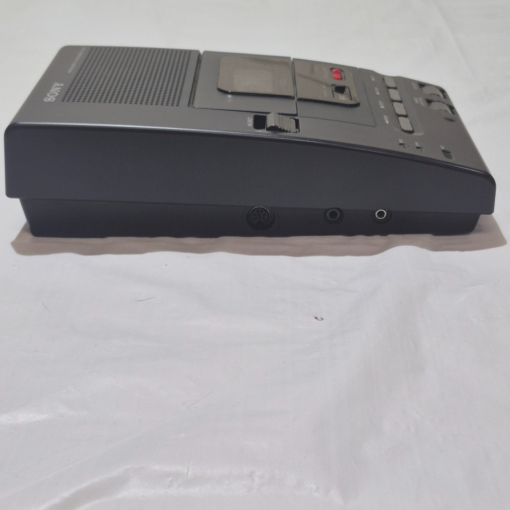 Sony M-2000 Microcassette Transcriber With Power Adapter UNTESTED