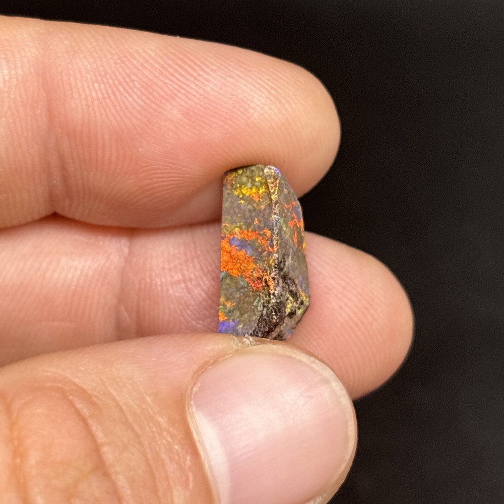 Mesmerizing Australian Andamooka Rough Opal