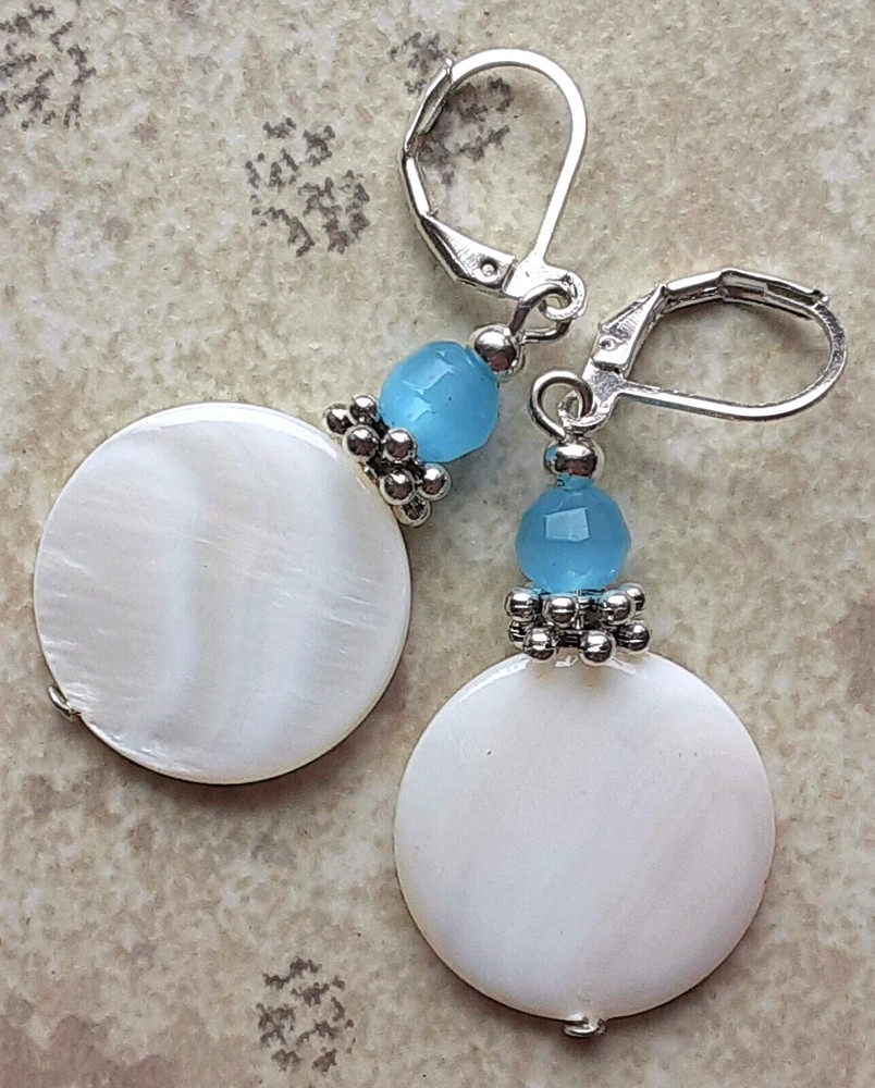 WHITE FLAT SHELL BLUE CAT EYE earring SP LEVERBACK artisan XX