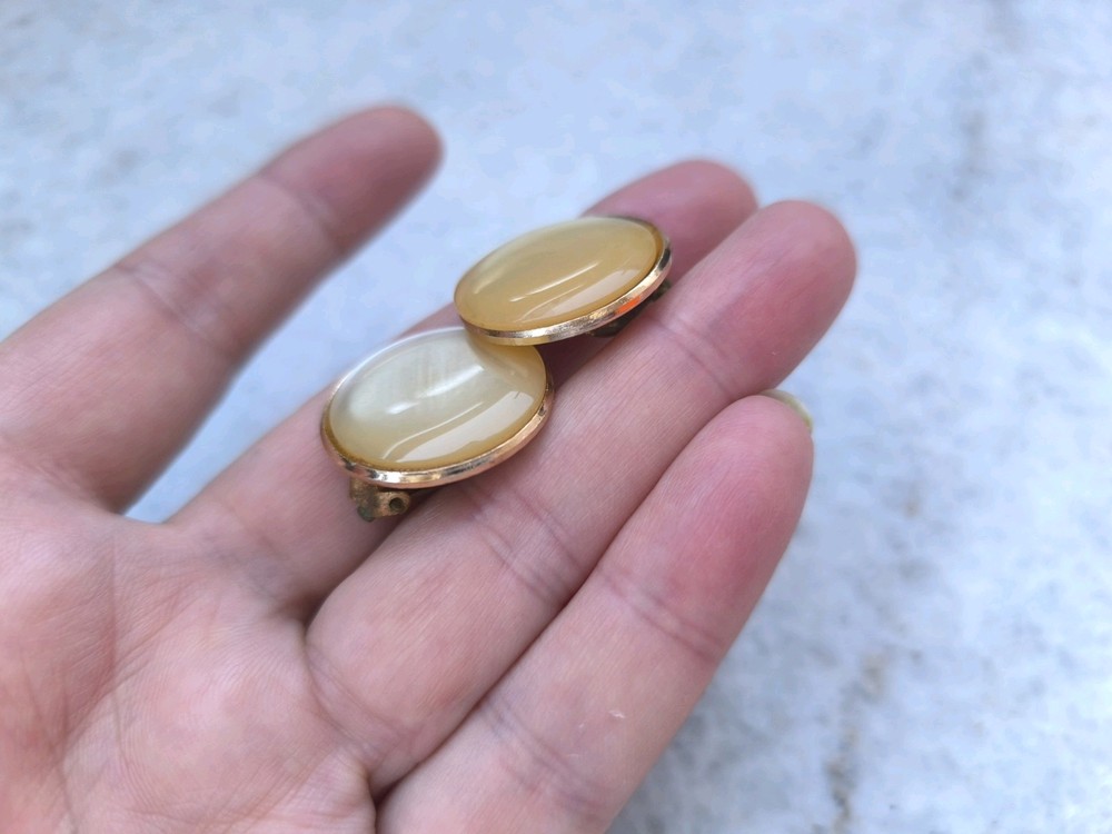 Antique/vintage classic clips-earrings
