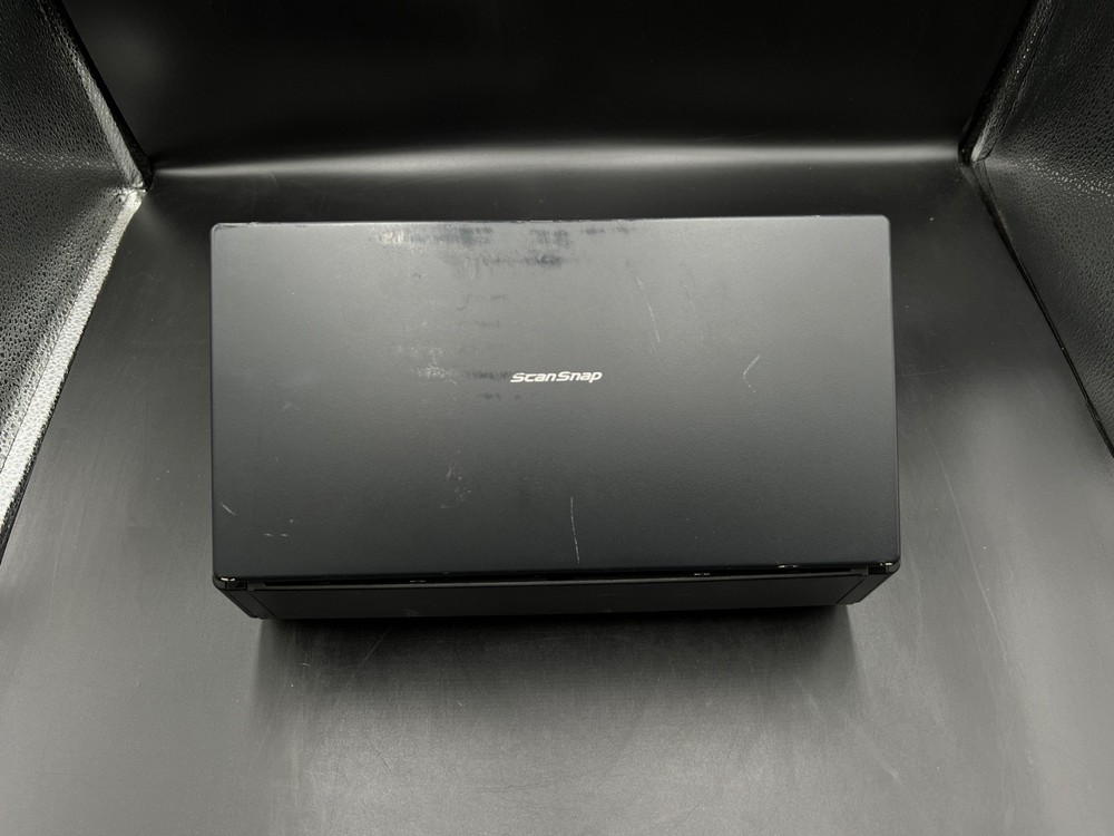 Fujitsu ScanSnap ix500 Wireless Document & Image Scanner