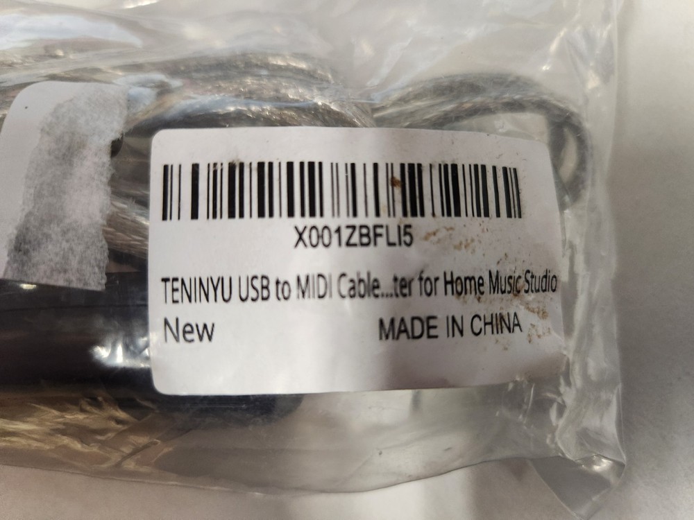 USB to MIDI Cable Interface Adapter 16 Channels PC Mac Keyboard Synth Controller