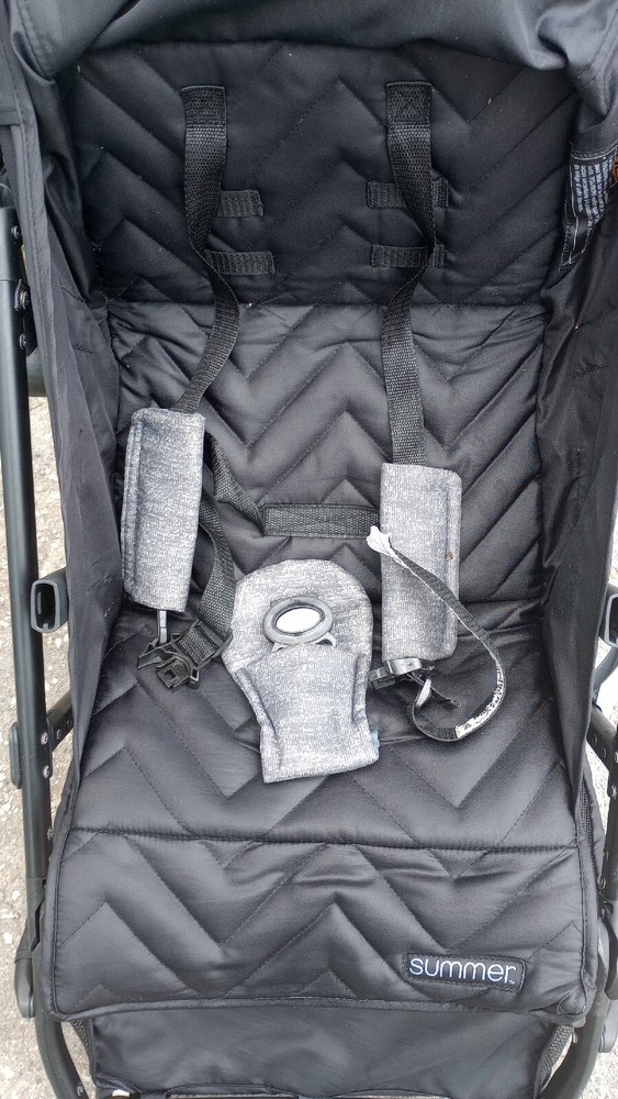 Summer 3D Pac CS Stroller....seat belt harness Pieces