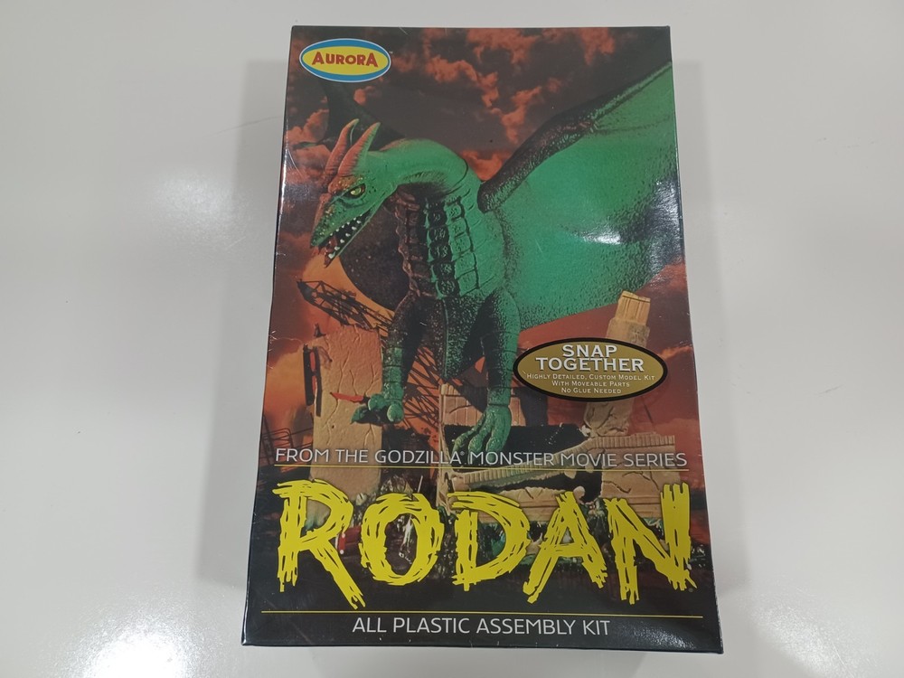 PLAYING MANTIS (AURORA) #6801 RODAN