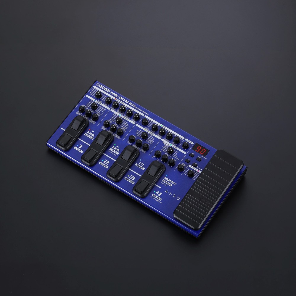 Boss ME-90B Bass Multi-Effects Processor w/ Instrument Cable