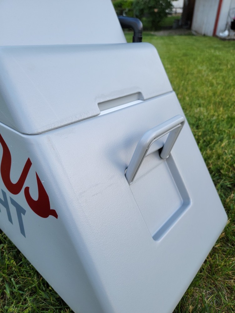 Coors Light Rolling Cooler 30" × 23" Pull & Side Handles Flip Top 4 Beer Holders