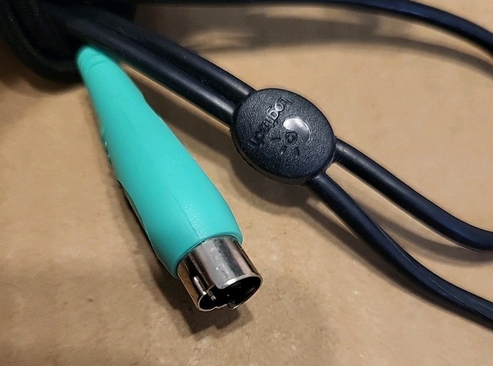 Logitech Unifying Receiver 830990-0000 Usb Connector