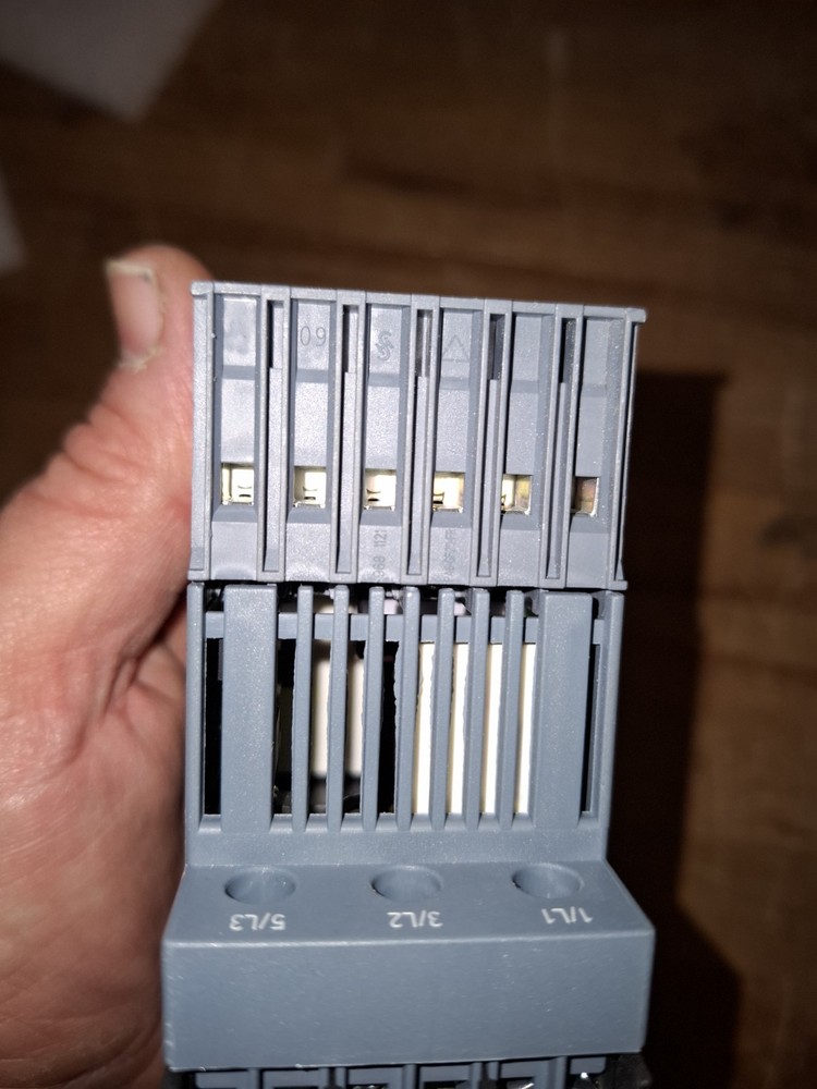 Siemens 3RW3016-1BB04 Soft Starter
