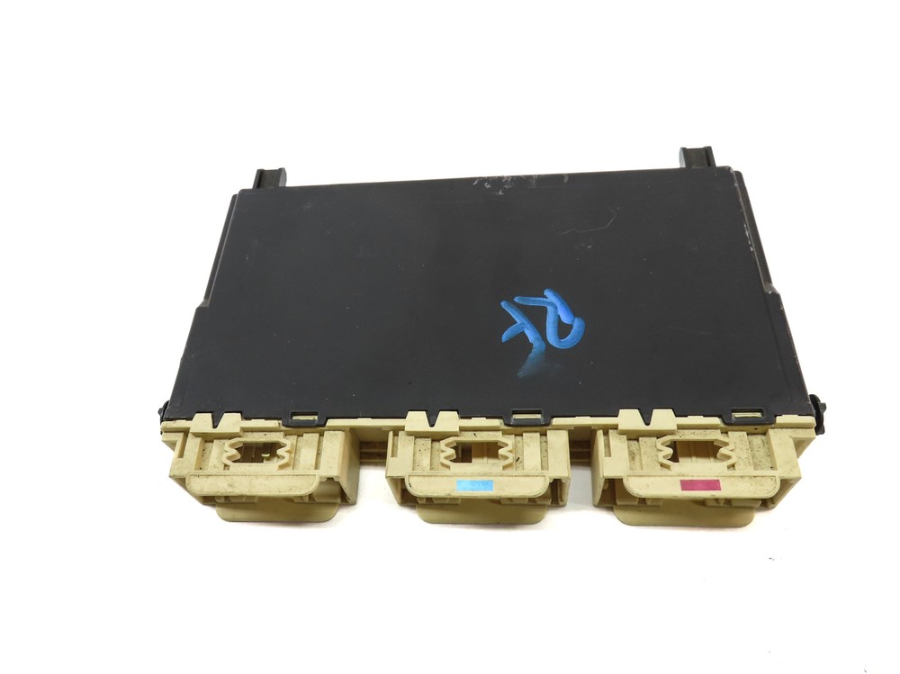 2016 MERCEDES GLA250 (X156) FRONT RIGHT PASSENGER SEAT CONTROL MODULE
