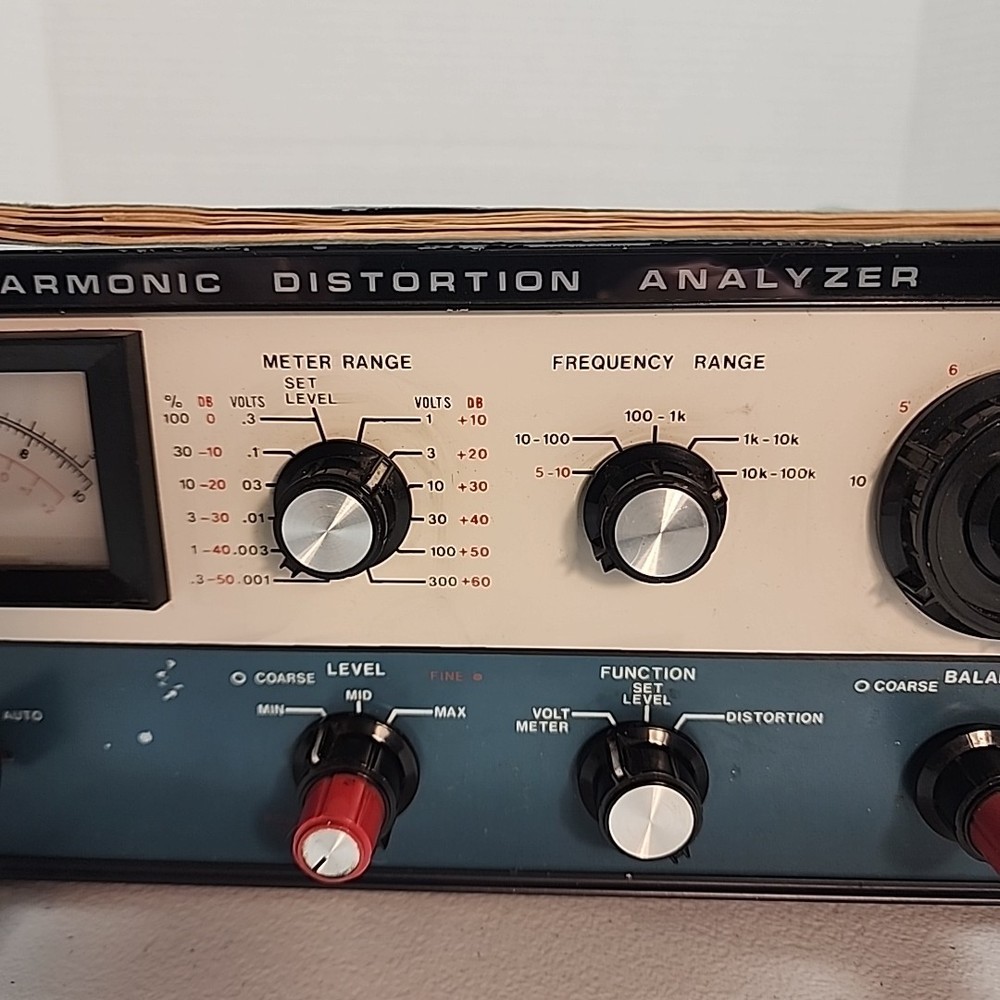 HEATH Schlumberger Model SM-5258 Harmonic Distortion Analyzer
