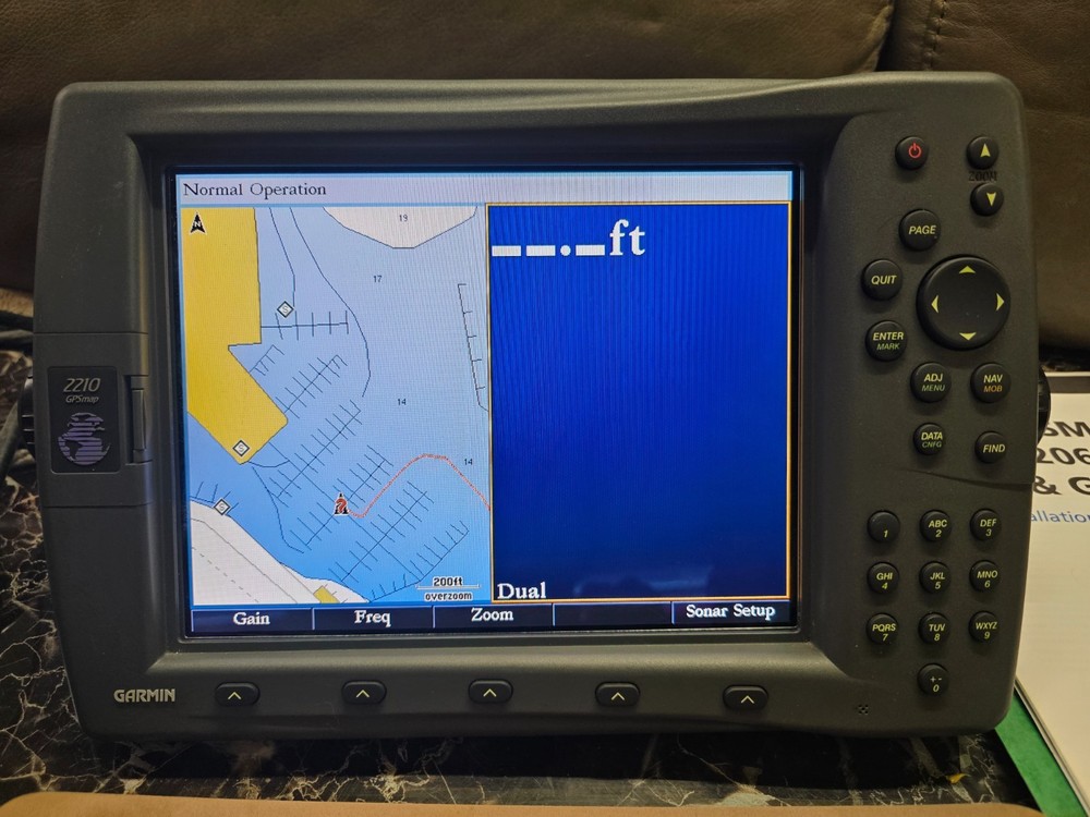 GARMIN GPSMAP2210 GPSMAP 2210 COLOR CHARTPLOTTER NAVIGATION GPS SENSOR