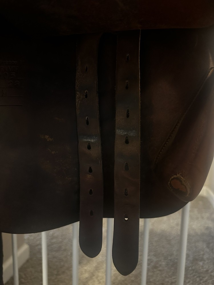 2014 Bruno Delgrange 17” seat, 4A3M, Partition Saddle, Medium Tree