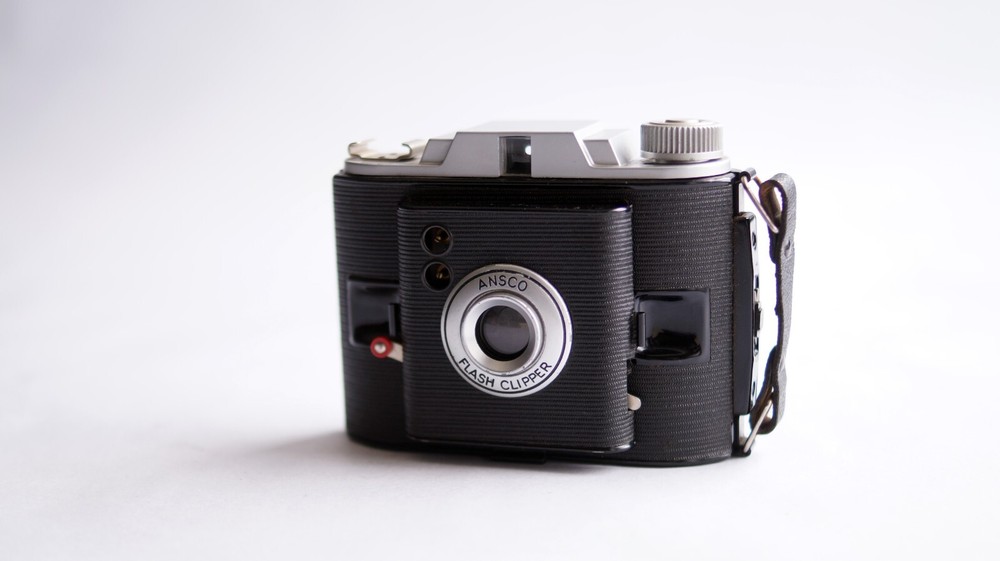 Vintage Ansco Flash Clipper 616 Film Medium Format Camera
