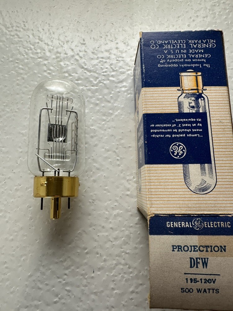 DFW projector lamp projection light bulb 120v 500w, NOS G.E. brand