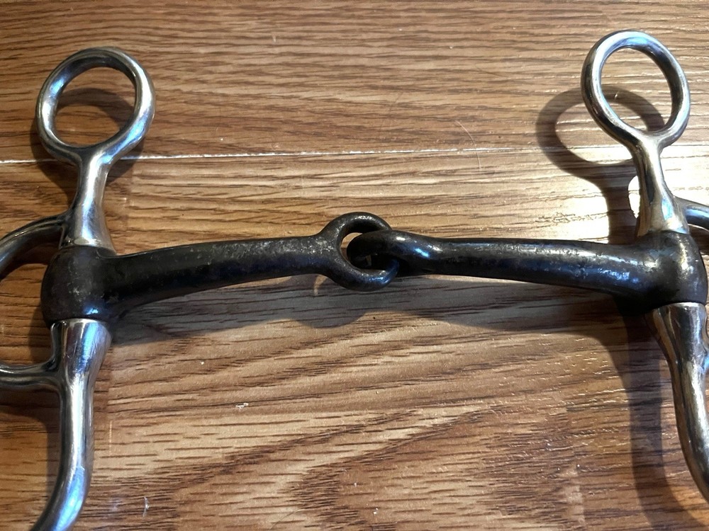 Short Shank 5” Western Tom Thumb Snaffle Bit