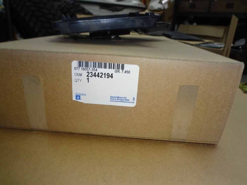 Genuine GM Active Suspension Control Module Bracket 23442194 shelf#H2