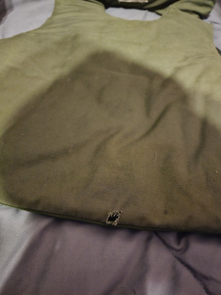 Vietnam War Variable Body Armor w/ inserts Med Regular