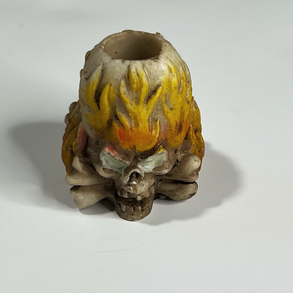Single Pen Holder Skull Flame Pen - Ceramic 1.5"