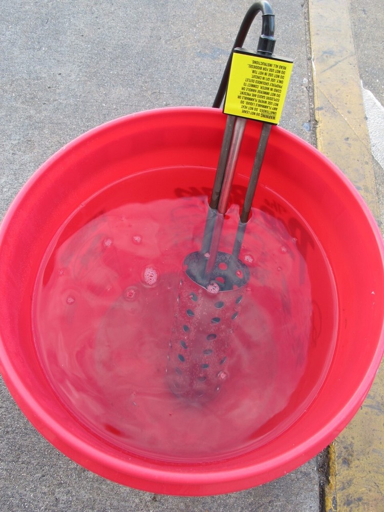 Troxell 12" Bucket Water Heater