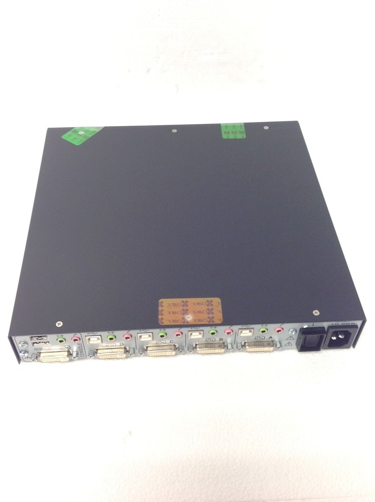 NEW Avocent Cybex SwitchView Model SC4UAD-001 Secure DVI/USB Switch