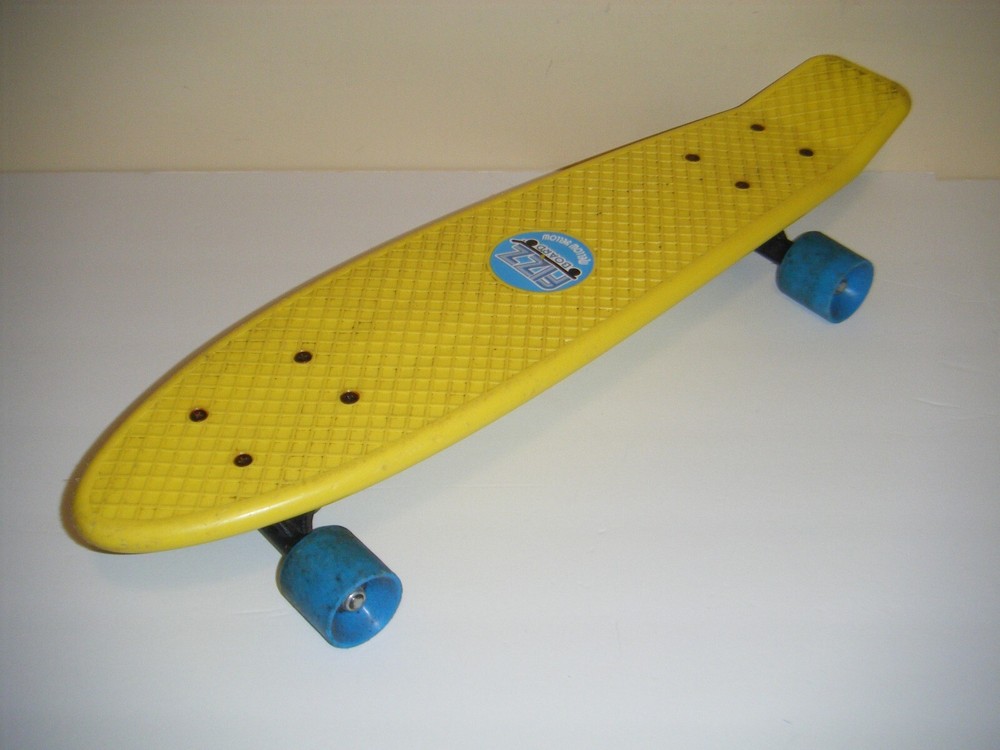 FIZZ Board Mellow Yellow 23" Penny Skate Board