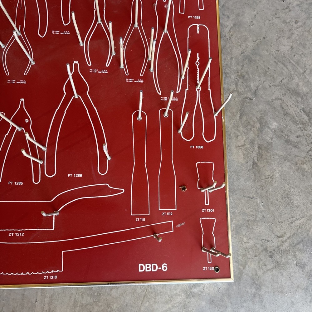 Vintage Black Hawk Hand Tools Display Advertisement Board DBD-6