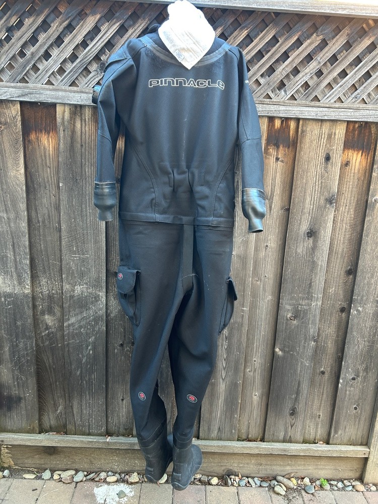 Pinnacle Scuba Diving Drysuit
