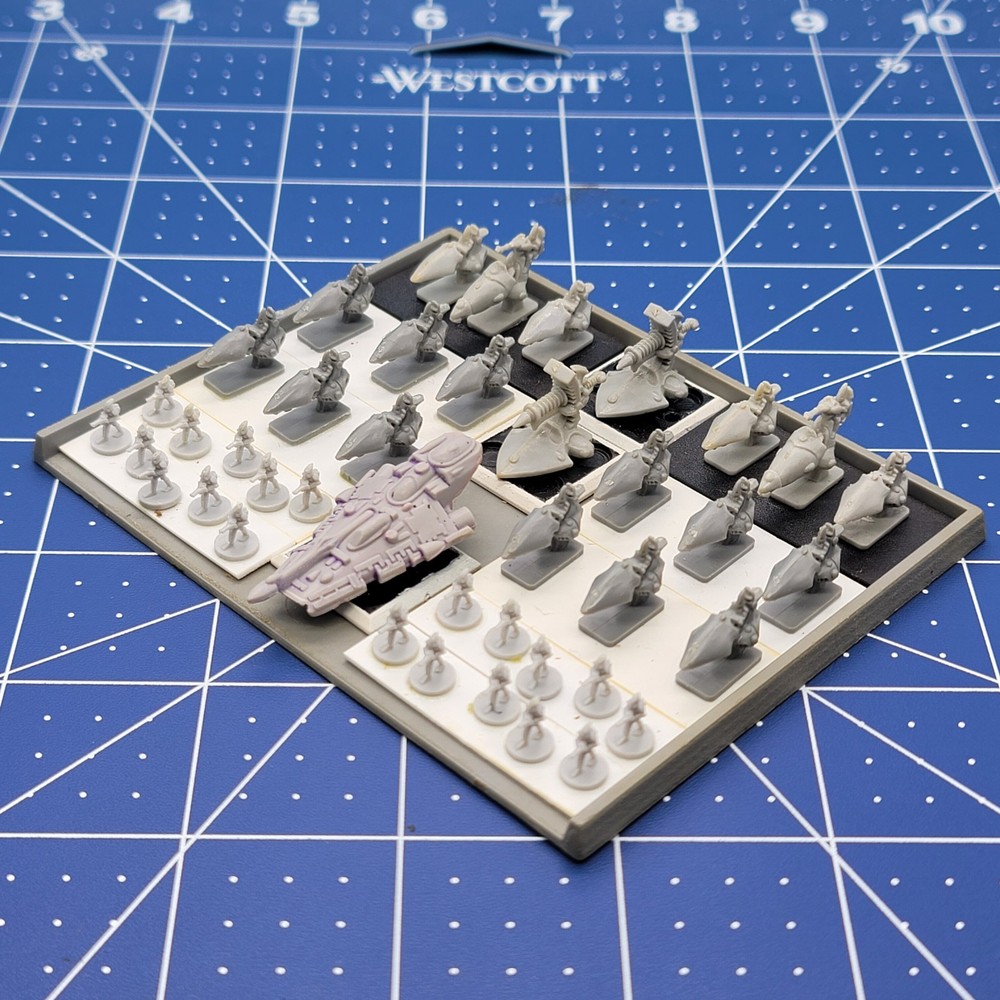 GW EPIC 40K ELDAR - Eldar Swordwind Unit x 41 (13 Bases) - OOP 6mm Plastic