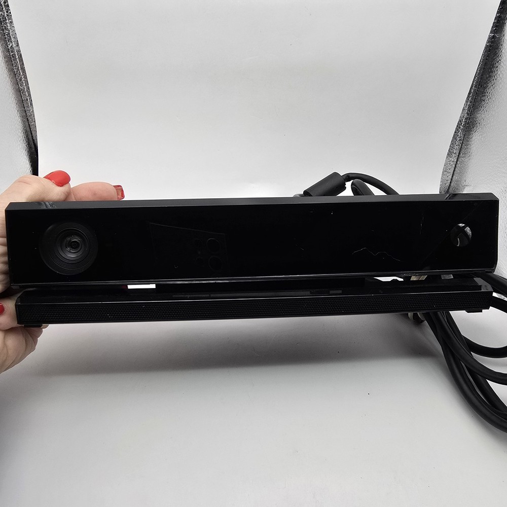 Microsoft Xbox One Kinect Sensor Dance Central- Model 1520 (Open Box)