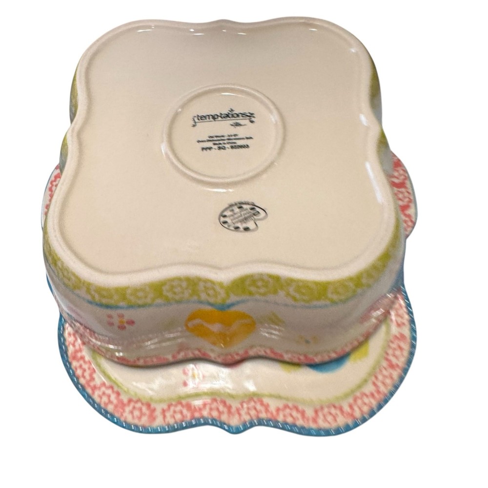 Temptations Old World Easter Egg Hunt 2-Quart Baker