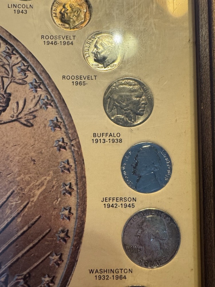 4 Small Display Coin Sets
