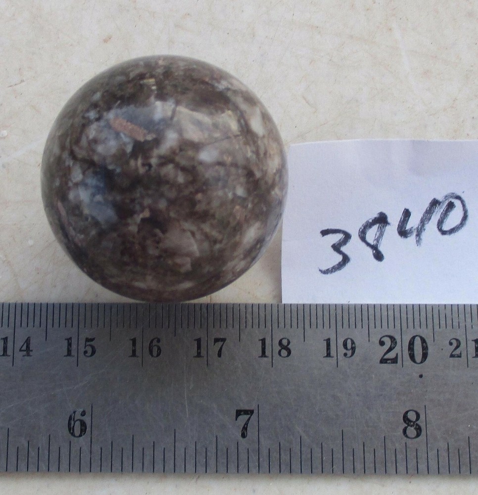 Fluorescent Calcite Sphere from AZ 33mm 3840