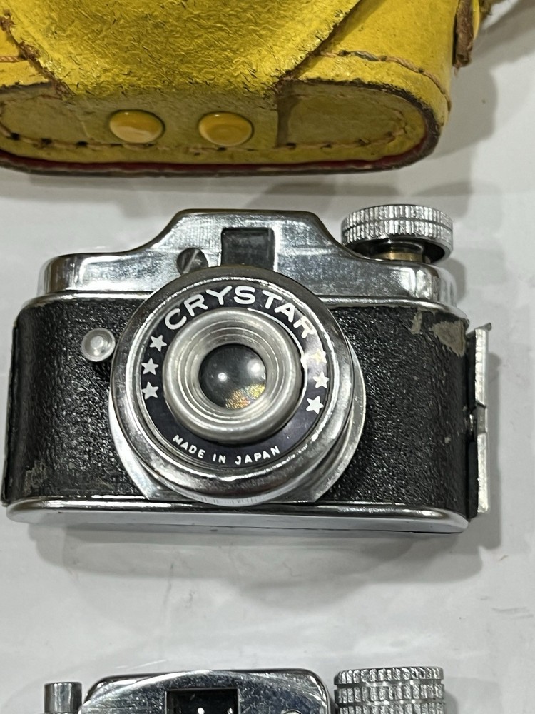 2 Tiny Vintage Collectable Cameras; Snappy-Made In Japan Untested