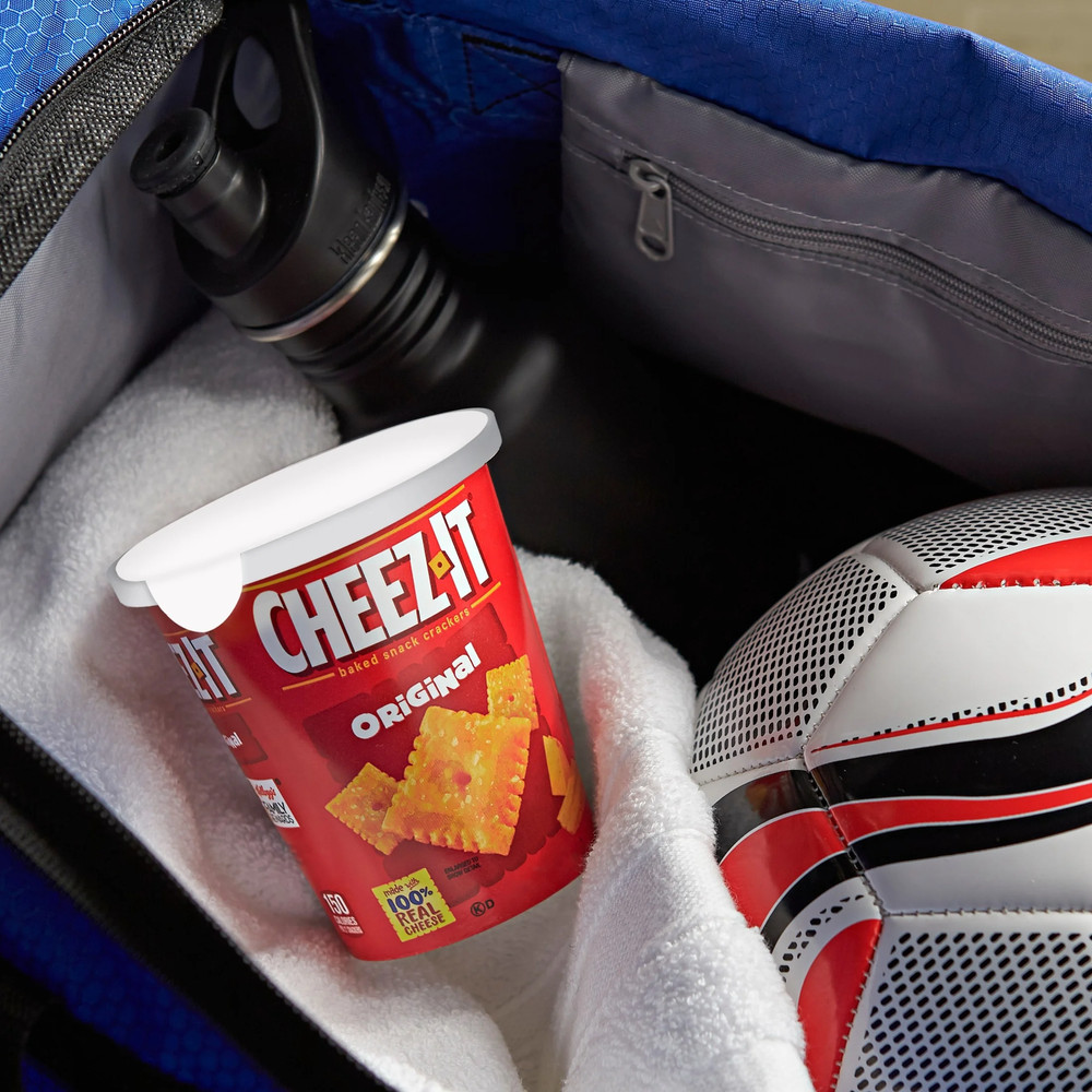 Cheez-It Original Cheese Crackers, Baked Snack Crackers, 2.2 Oz Cup