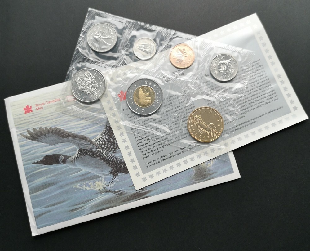 *** 1997  WINNIPEG  ***  CANADA  PROOF  LIKE  ROYAL  MINT  SET ***
