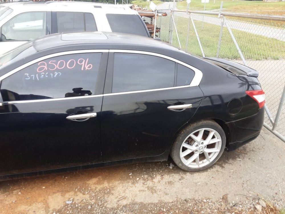 Info-GPS-TV Screen Display Screen Dash Fits 10-14 MAXIMA 1316773