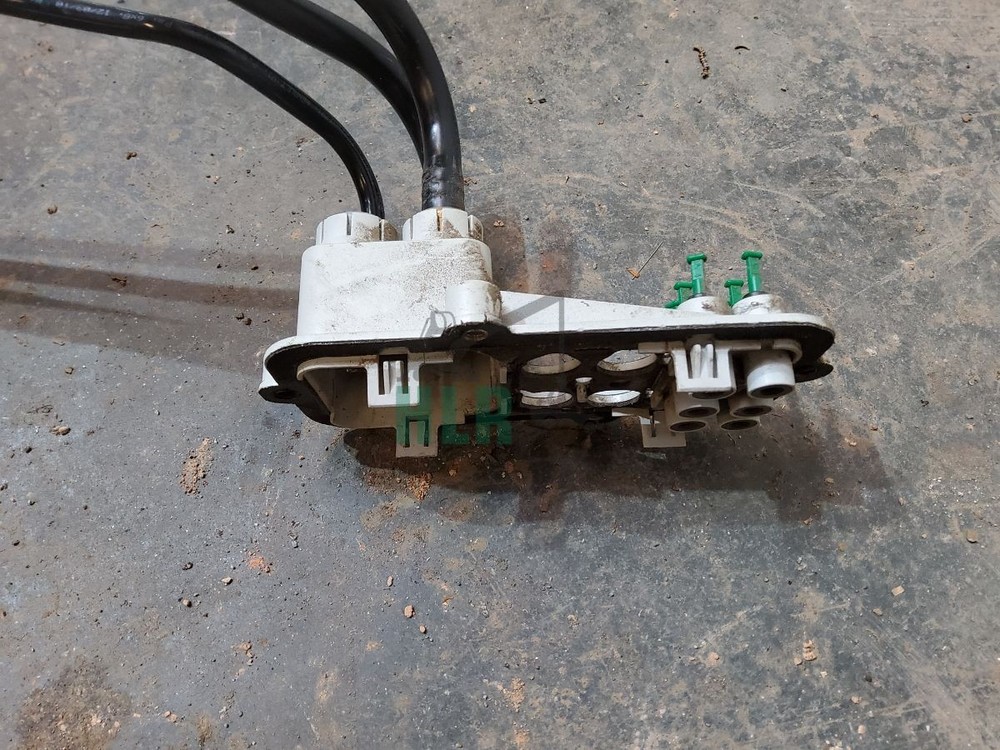 DAF LF 45 2010 Handbrake Cab Pipes .