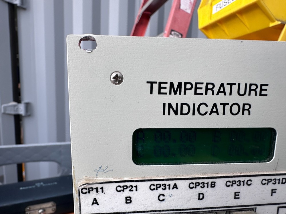 Scientific Instruments Inc Model 9300 Temperature Indicator
