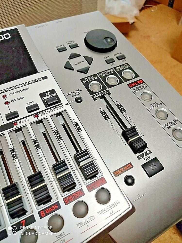 BOSS BR-1200CD Digital Recording Workstation used