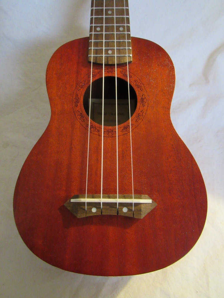 HOLA UKULELE WITH CASE MODEL HM-121RD