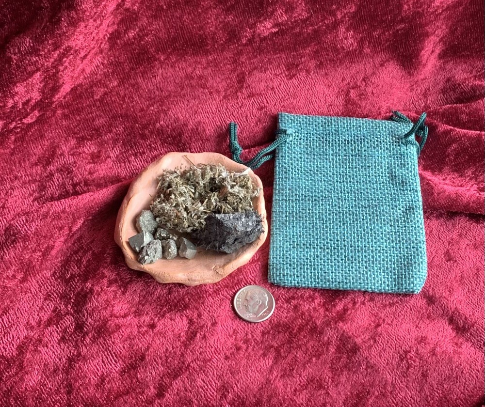 Money Drawing Mojo Bag