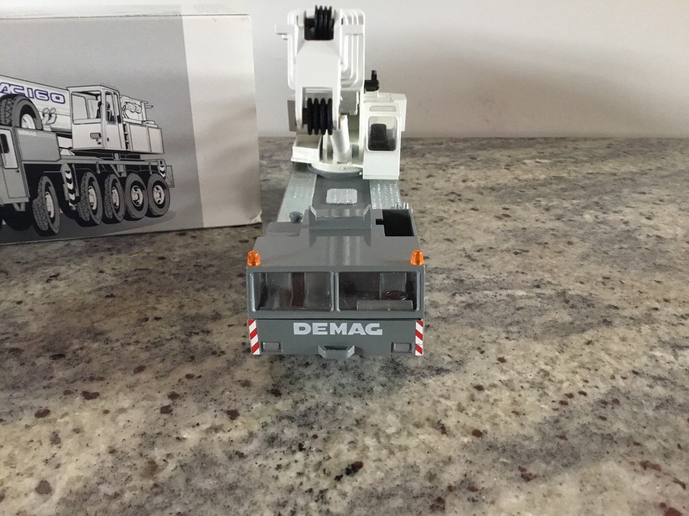 Demag AC 160 Telescopic Crane Conrad Model 2081